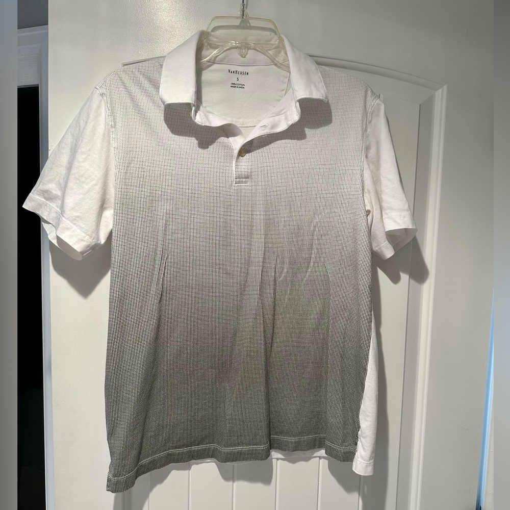 Men’s polo shirt with gradient colors